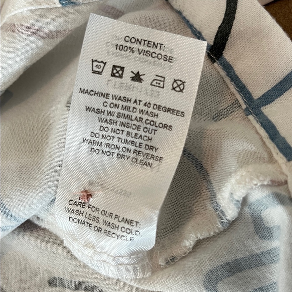 Level Ten Design Abstract Patterned Casual Button… - image 8